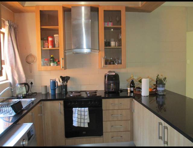 2 BEDROOM APARTMENT FOR SALE IN WILRO PARK